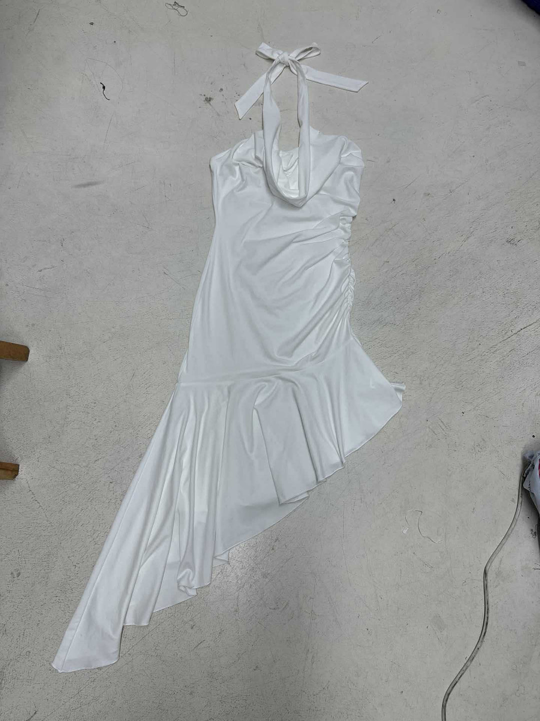 Damen Abendkleid mit asymmetrischem Schnitt und Raffung EB