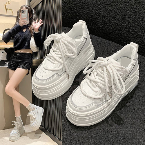 Damen modische Plateau-Sneaker mit atmungsaktiver Sohle und schickem Design EB