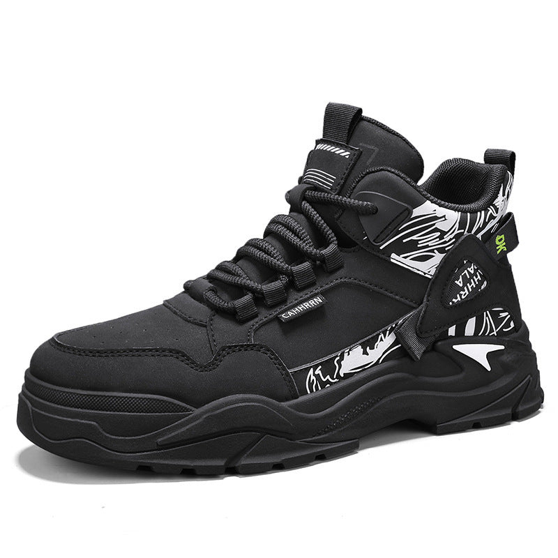 Herren robuste Outdoor-Chunky-Sneaker mit wattierter Knöchelmanschette, verblockter Plateau-Sohle und dekorativem Overlay-Detail EB