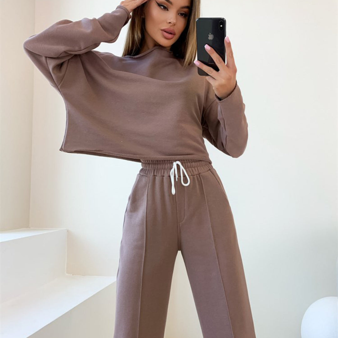 Damen lässiges Crop-Top und weite Sporthose EB