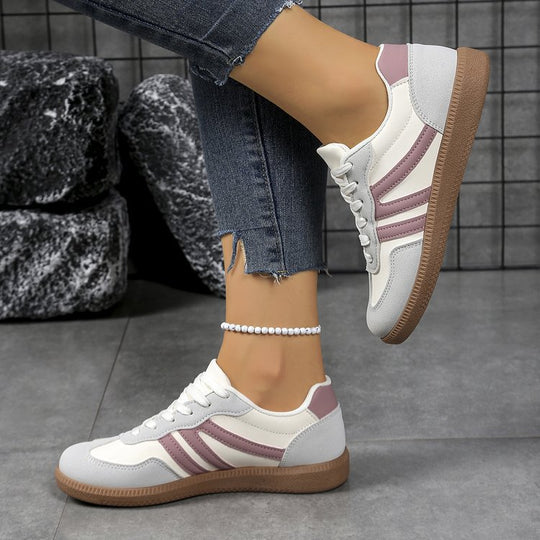 Damen Retro-Sneaker mit Gummisohle, leichtem Textilfutter und Komfortfußbett EB