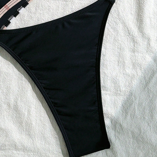 Damen Triangel-Bikini mit verstellbaren Trägern und eleganten Rüschendetails EB