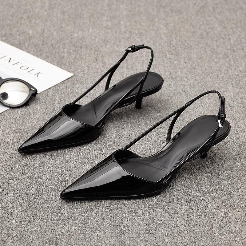 Damen Slingback-Pumps mit spitzem Absatz und glänzender Lackoberfläche EB