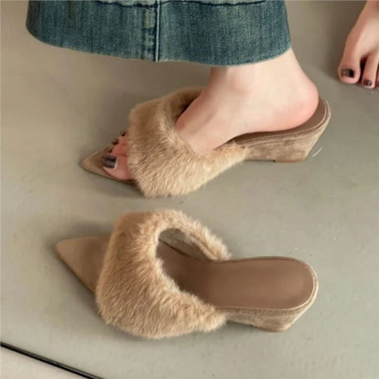 Damen elegante Plateau-Mules mit Fäustling-Optik EB
