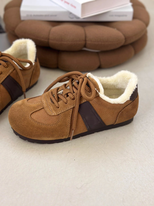 Damen Sportsneakers mit weichem Innenfutter und rutschfester Sohle EB
