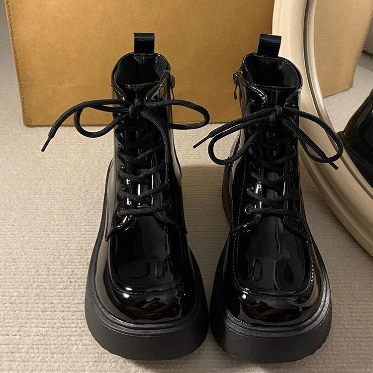 Damen Modische High-Top Stiefel mit robuster Plattformsohle und stylischem Schnürsystem EB