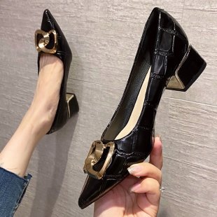 Damen elegante Ballerinas mit modischer Schmuckschließe EB