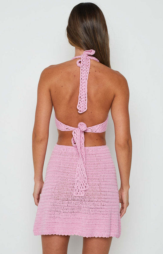 Damen Häkelkleid mit femininer Silhouette und Ausschnitt EB