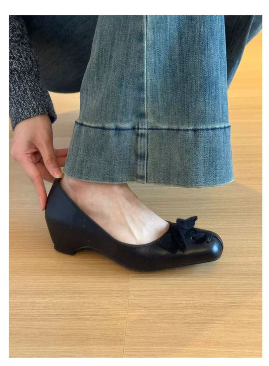 Damen Ballerinas mit dekorativer Schleifenapplikation und elegantem Absatz EB