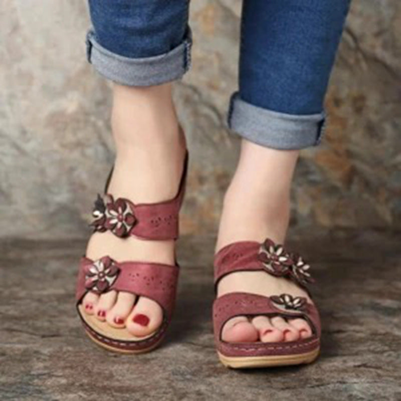 Damen Wedge-Sandalen mit floralen Applikationen und anatomischem Fußbett EB