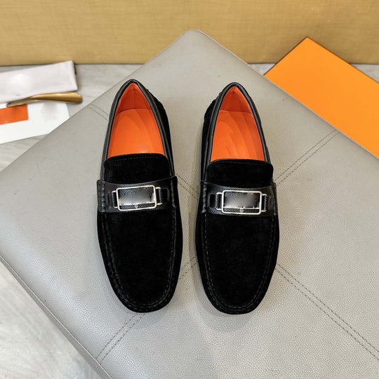 Damen Mokassins aus hochwertigem Wildleder mit elegantem Schnallen-Detail EB