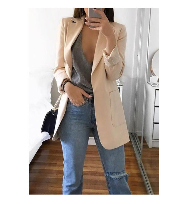 Damen eleganter Blazer mit tailliertem Schnitt und praktischen Taschen EB