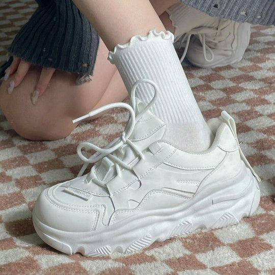 Damen Sportliche Sneakers mit zehenverstärkendem Design und atmungsaktiver Oberflächenstruktur EB