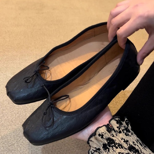 Damen Ballerinas mit quadratischer Zehenform und elegantem Riemenverschluss EB