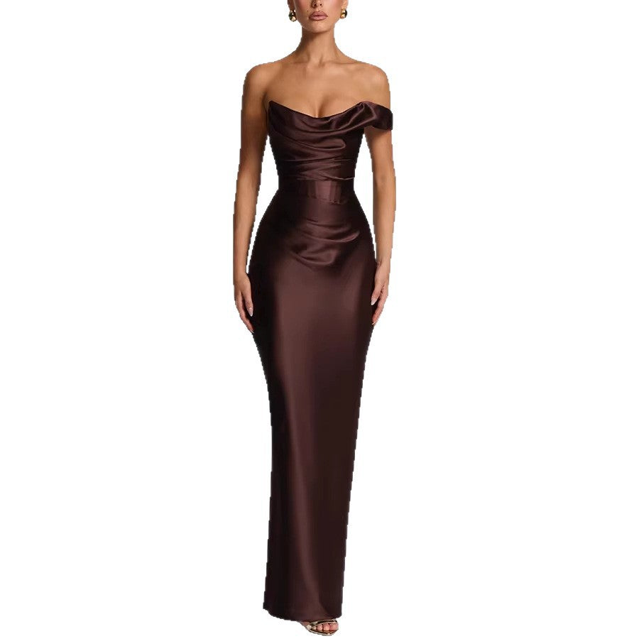 Damen Elegantes Maxikleid mit asymmetrischem Schnitt und fließendem Rock EB
