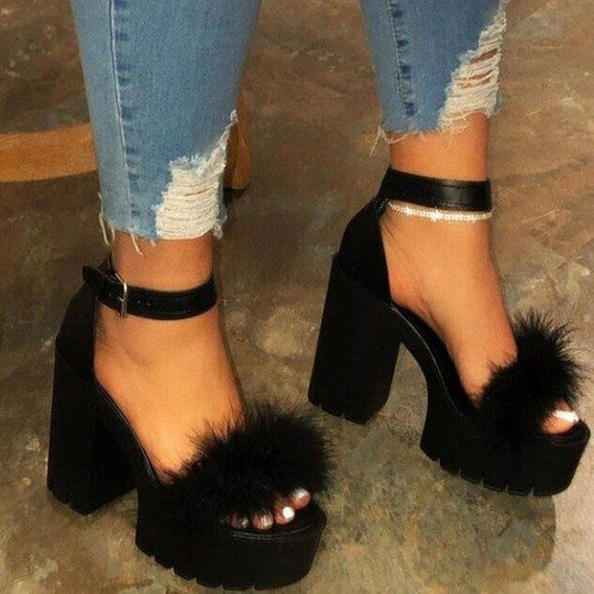 Damen Plateauschuhe mit extravagantem Feder-Detail und knalligem Design EB