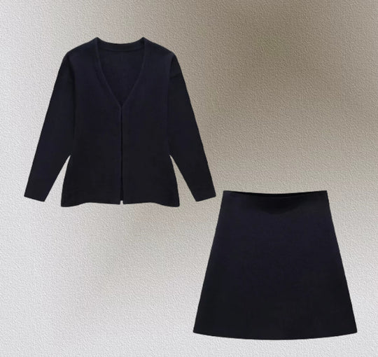 Damen Blazer und Rock Set mit elegantem Schnitt und modischem Design EB