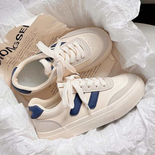 Damen Sportliche Sneakers mit hohem Tragekomfort und innovativem Sohlenprofil EB