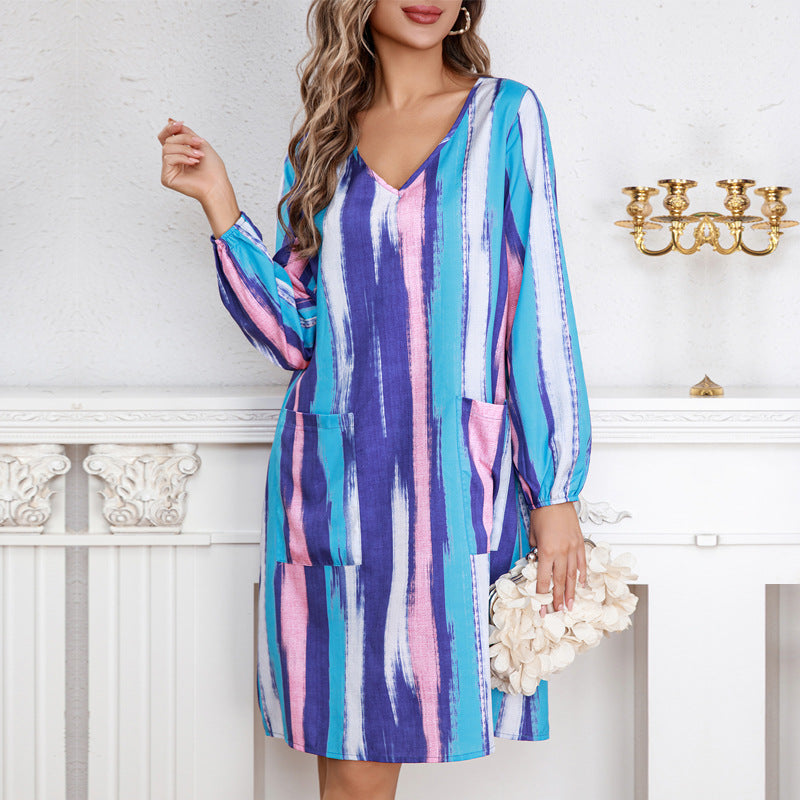 Damen Freizeitkleid mit modischem Streifenmuster und praktischen Taschen EB