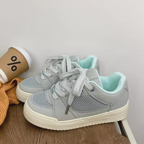Damen Sneakers mit atmungsaktiven Mesh-Einsätzen und gepolsterter Sohle EB