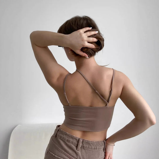 Damen Crop-Top mit schmalen Trägern und innovativem Schnitt EB