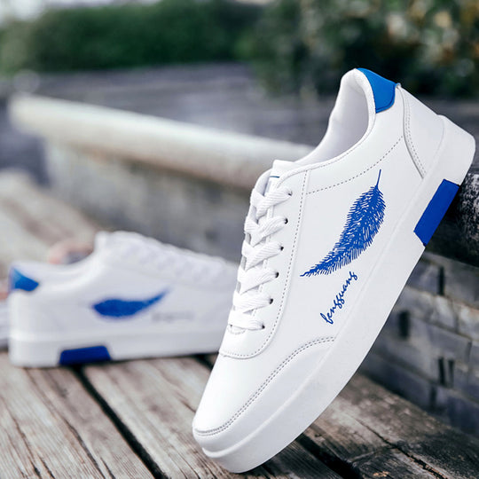 Damen Sneakers aus hochwertigem Kunstleder mit modischem Feder-Detail EB