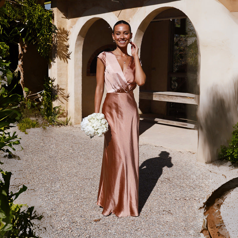 Damen Elegantes Langkleid mit V-Ausschnitt und fließendem Schnitt EB