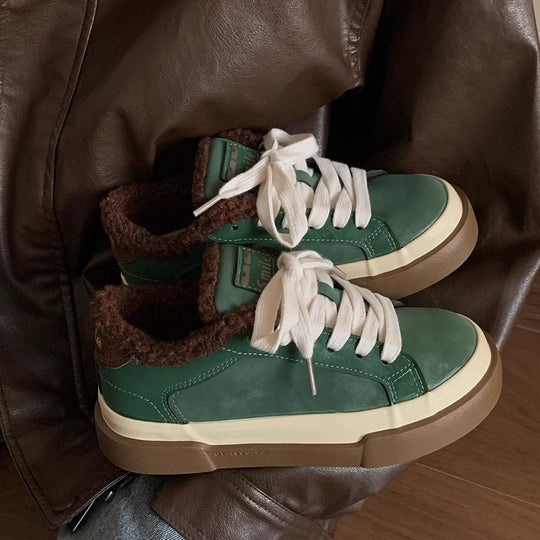 Damen Sneaker mit kuscheligem Innenfutter und robustem Obermaterial EB
