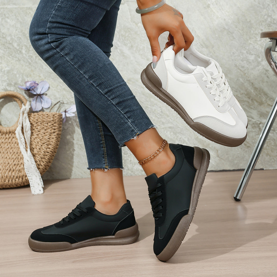 Damen Sneakers mit rutschfester Laufsohle und atmungsaktiver Konstruktion EB