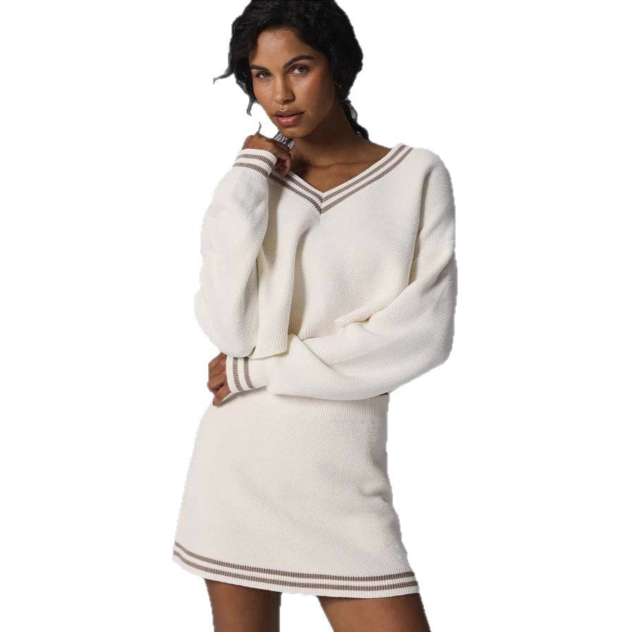 Damen Strickkleid im sportlichen Oversized-Design mit tiefem V-Ausschnitt und Farbblockdetails EB