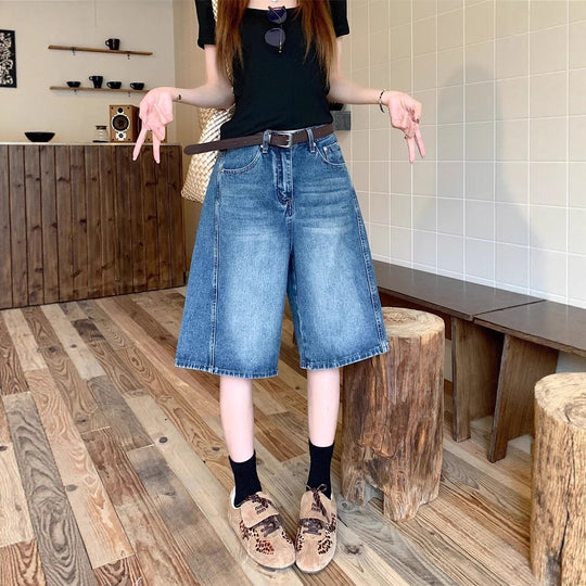 Damen weite Denim-Shorts im modernen Design mit praktischen Taschen EB