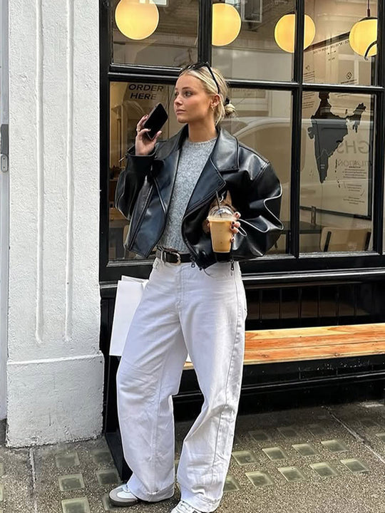 Damen modische Kunstlederjacke mit oversized Schnitt EB
