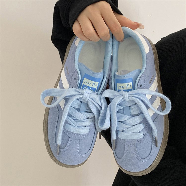 Damen Sportliche Sneakers mit reflektierenden Elementen und atmungsaktiver Oberflächenstruktur EB