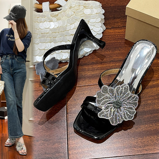 Damen elegante Sandalen mit funkelndem Blumen-Design und komfortablem Absatz EB