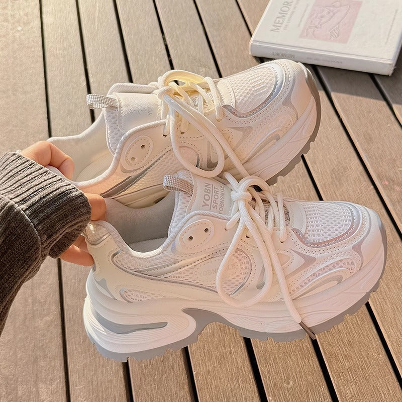 Damen Sportliche Sneakers mit atmungsaktivem Obermaterial und dämpfender Sohle EB