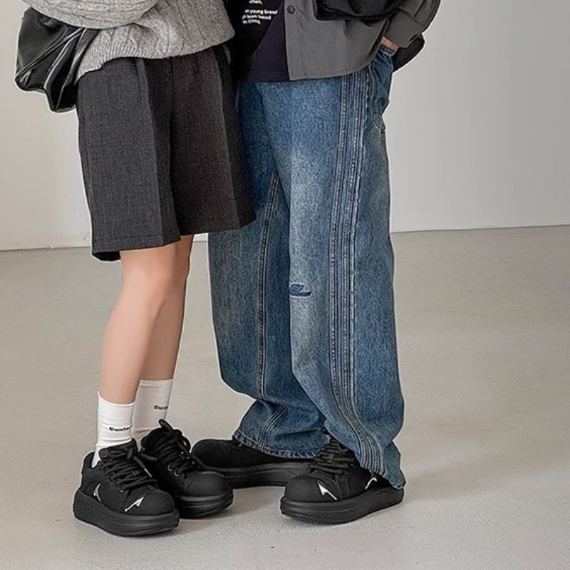 Damen sportliche Sneakers mit dämpfender Laufsohle und modernem Design EB