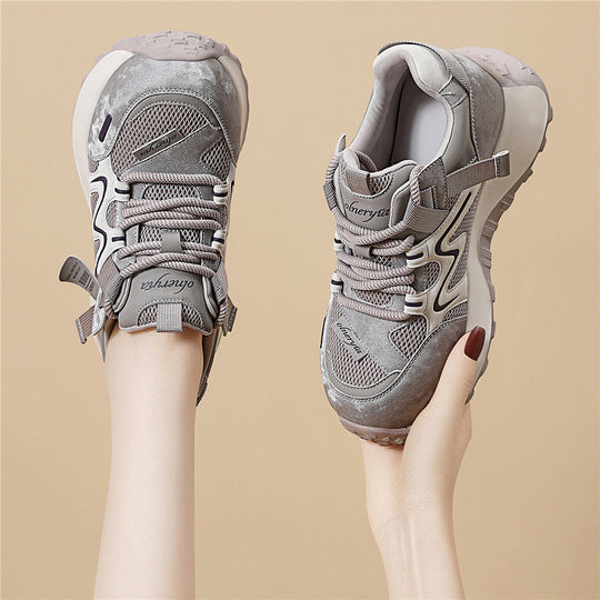 Damen Lauf- und Freizeitsneaker mit atmungsaktivem Obermaterial und rutschfester Sohle EB