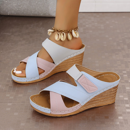 Damen Bequeme Sandalen mit verstellbaren Riemen und ergonomischer Fußbettung EB