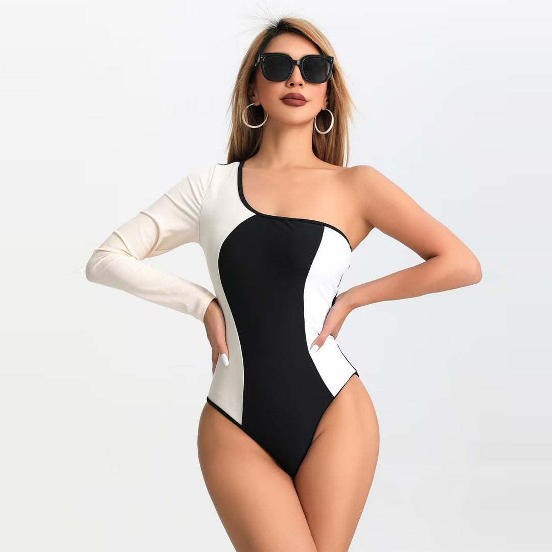Damen Sportlicher Einteiler mit asymmetrischem Schnitt EB