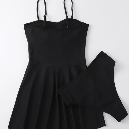 Damen Freizeit-Badeanzug mit fließendem Rock und verstellbaren Trägern EB