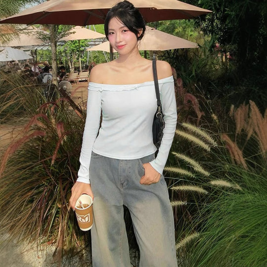 Damen Off-Shoulder Langarmoberteil mit zartem Rüschenbesatz EB