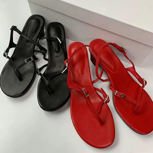 Damen Sandalen mit eleganten Riemen und modischem Absatz EB
