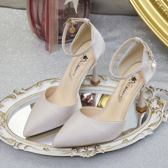 Damen elegante Spitze High Heels mit Riemchen und zierlichem Absatz EB