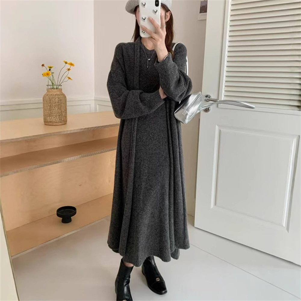 Damen Maxi-Strickkleid mit legerem Schnitt und langem Ärmel EB