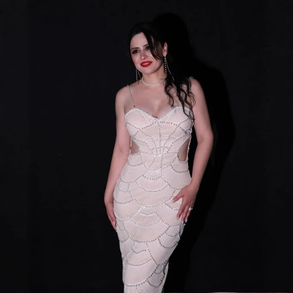 Damen Elegantes Midikleid mit raffinierten Cut-Out-Details und kunstvollem Oberflächenmuster EB