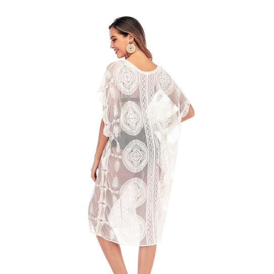 Damen Häkel-Strandüberwurf mit elegantem Design und floralen Akzenten EB