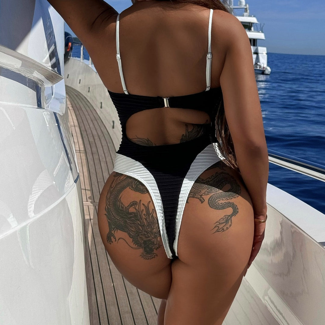 Damen Eleganter Einteiler Badeanzug mit hoch geschnittenem Beinausschnitt EB