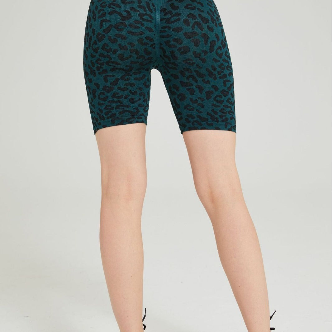 Damen Sportliche Radlerhosen mit innovativem Leopardenmuster EB
