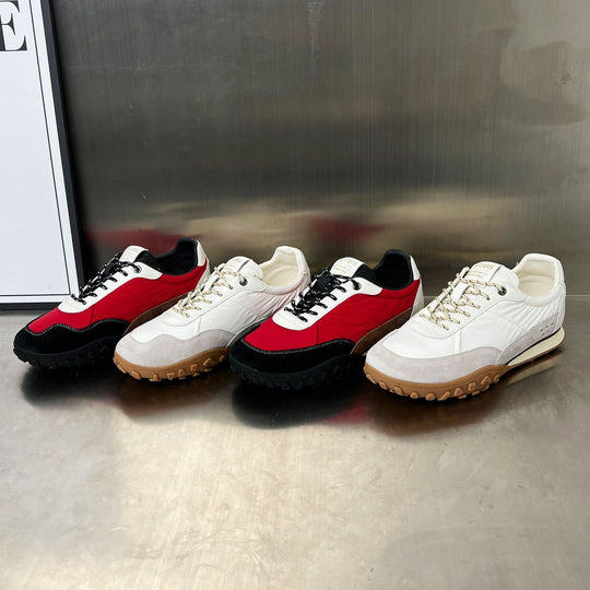 Damen Sportliche und elegante Freizeit-Sneaker mit gepolstertem Innenfutter und rutschfester Sohle EB