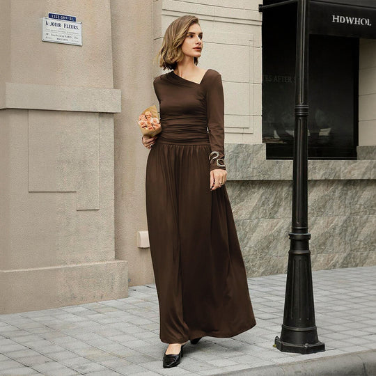 Damen asymmetrisches Maxikleid mit langem Ärmel und geraffter Taillenpartie Eichborn Berlin